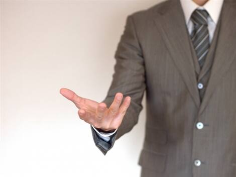 任意売却より自己破産をすすめる弁護士