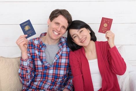 国際結婚したカップル