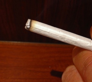 タバコをやめないことで離婚できる 判例はまだない タバコをやめないことで離婚できる 判例はまだない